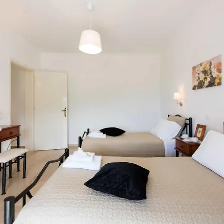 Karyotiko Sleeps 7 Pool Air Con Wifi * Karyotikon