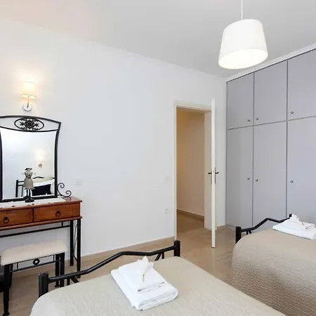 Karyotiko Sleeps 7 Pool Air Con Wifi * Karyotikon