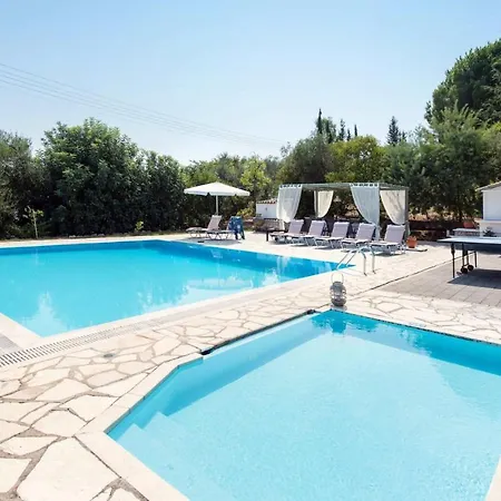 Villa Karyotiko Sleeps 7 Pool Air Con Wifi